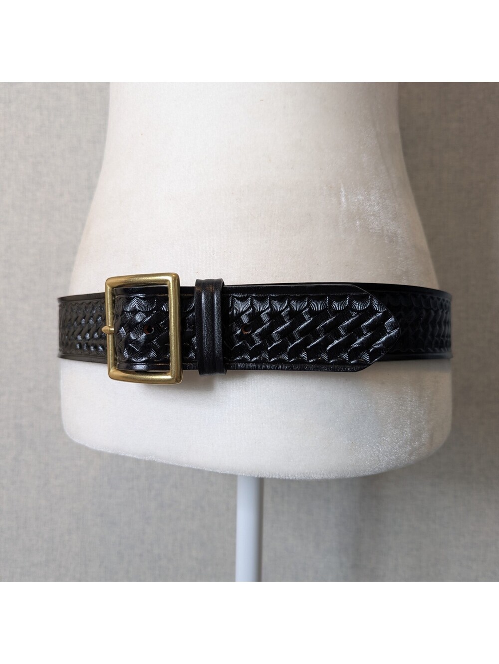 Dutyman full grain leather basketweave belt - Size 36